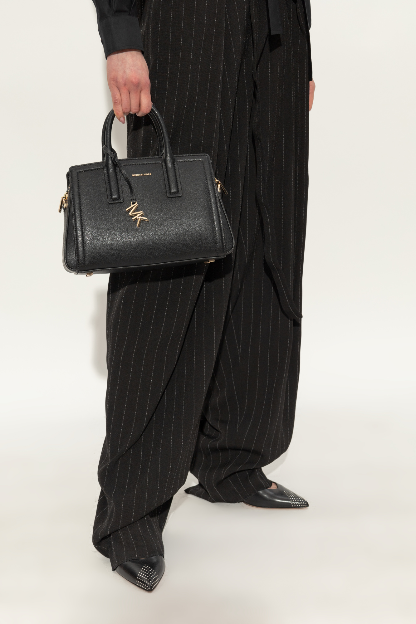 トートバッグ Michael Kors HANDBAG \"LAILA SMALL\" (30S5G9IS1L 001BLACK) Laila Small Pebbled Leather Satchel | Michael Kors [US]